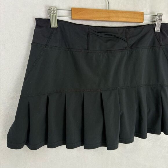 Lululemon Black Ruffle Back Run Speed Athletic Tennis Skort Size 6 - Picture 7 of 10